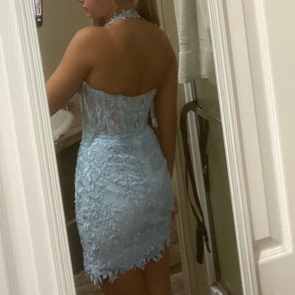 Sherri hill - Picture 2 of 4